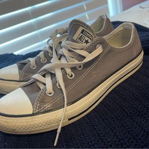 Converse grey